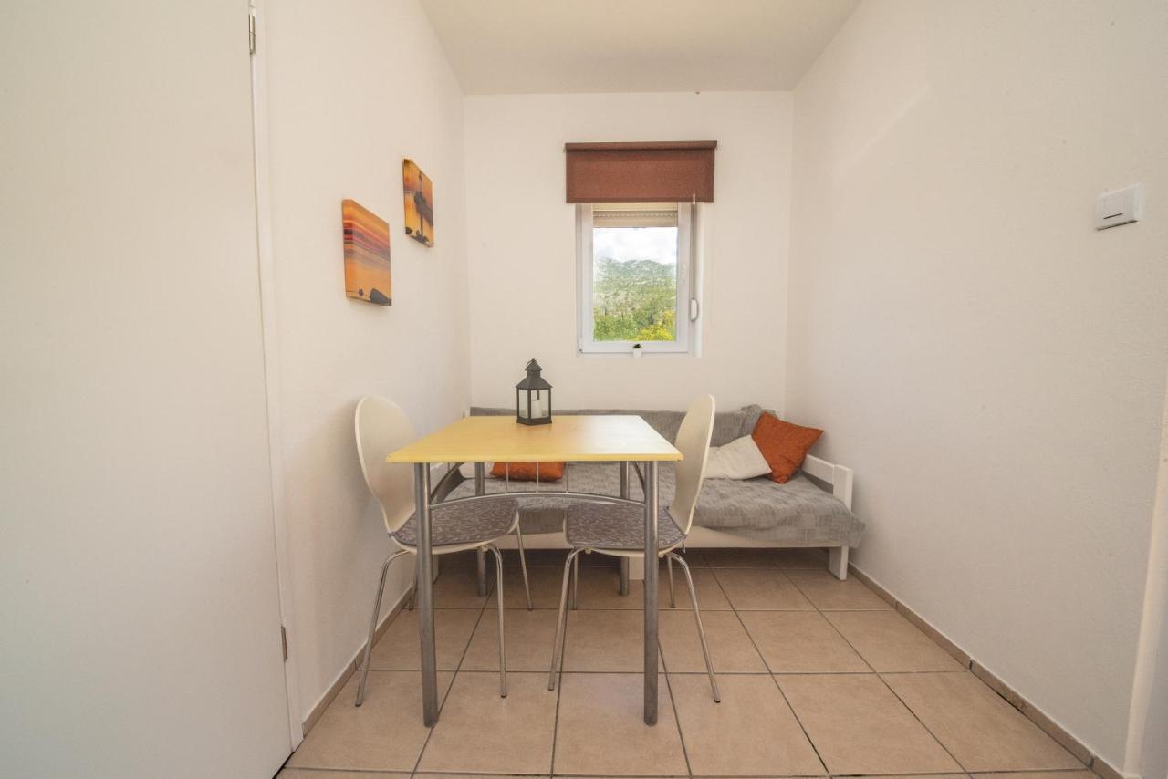 Apartmani Manita Paklenica Seline Extérieur photo